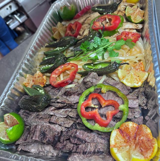 Mixed Fajitas Pack For 10.