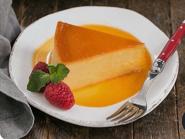 Flan Napolitano.