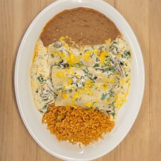 White Creamy Enchiladas